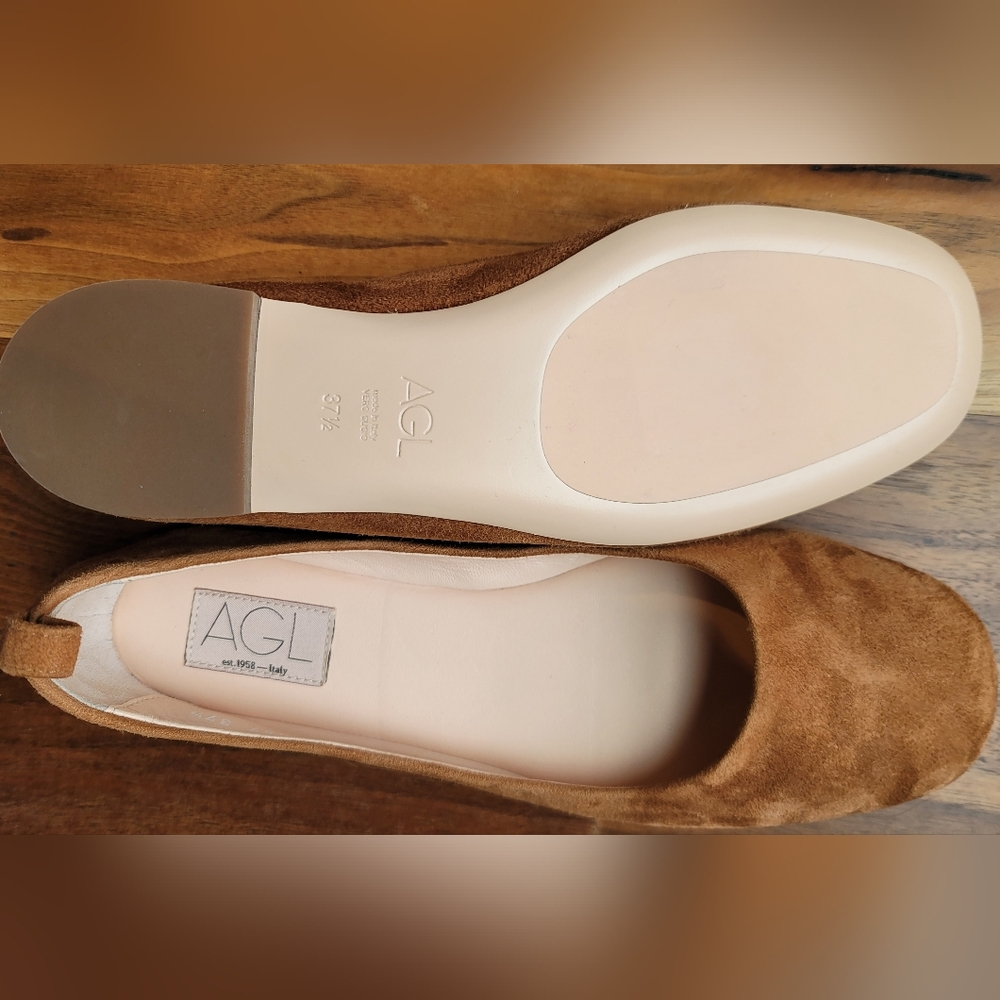AGL Shoe Velvet ballet flat (Brand New)